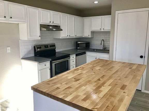 5th image of 2708 E Southgate Ave APT 2