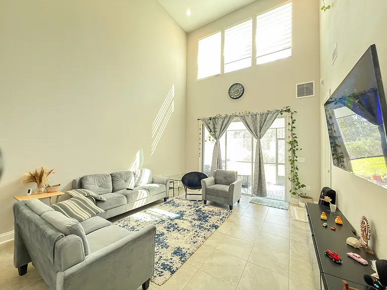 11368 Newtonian Blvd — Photo 8