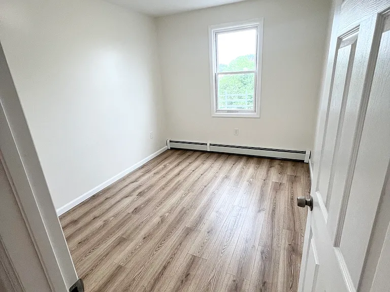 518 Springfield Ave #2 — Photo 6