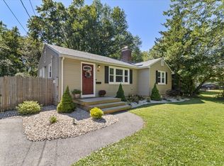 45 White Rock Dr, Windsor, CT 06095