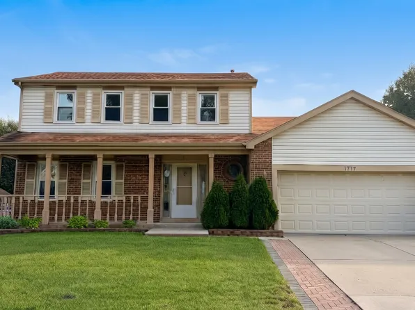 1717 Waterville Ln, Schaumburg, IL 60194