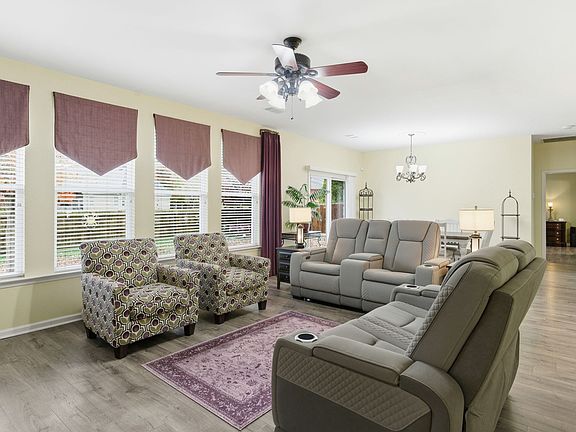 5th image of 1813 Bunting Way Dr