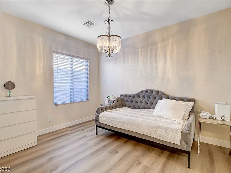 2649 Rue Marquette Ave — Photo 35