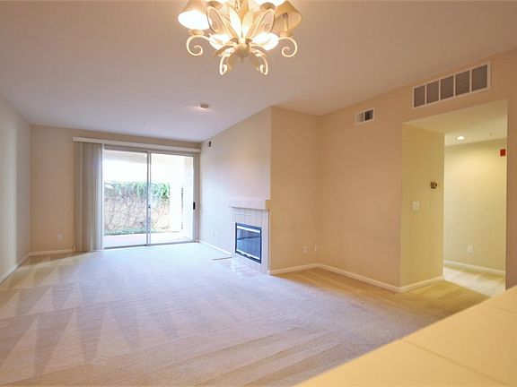 2nd image of 2585 Park Blvd APT Z106