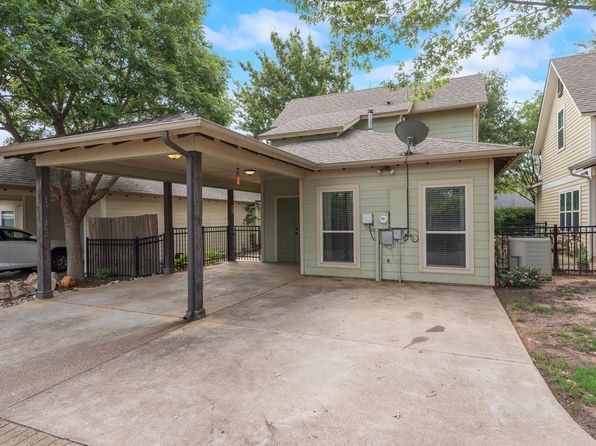 1003 Holden St, Glen Rose, TX 76043