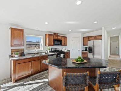 7515 Remington Rd, Silver Springs, NV, 89429