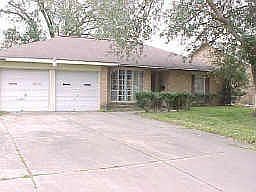 3rd image of 5626 Melanite St