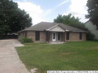 6214 Deanna St, Brusly, LA 70719