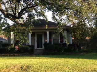 6354 Madison Blvd, Groves, TX 77619