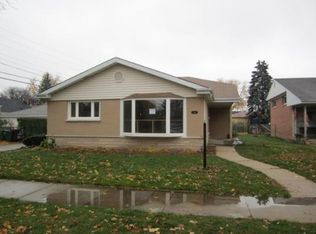 5142 Conrad St, Skokie, IL 60077