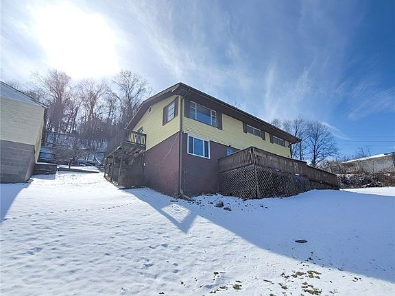 4th image of 612 Whitely St