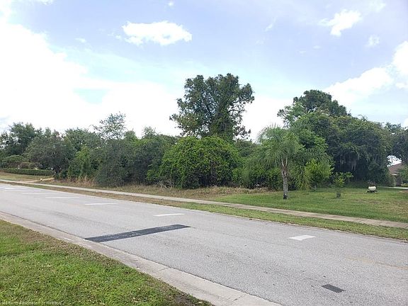 4th image of 4617 Bonnie Dr