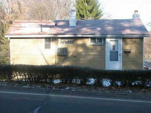 2621 Laketon Rd