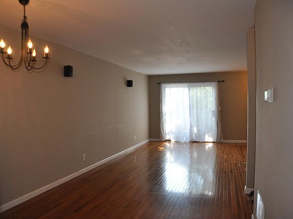 4th image of 769 Sylvan Ave APT 16