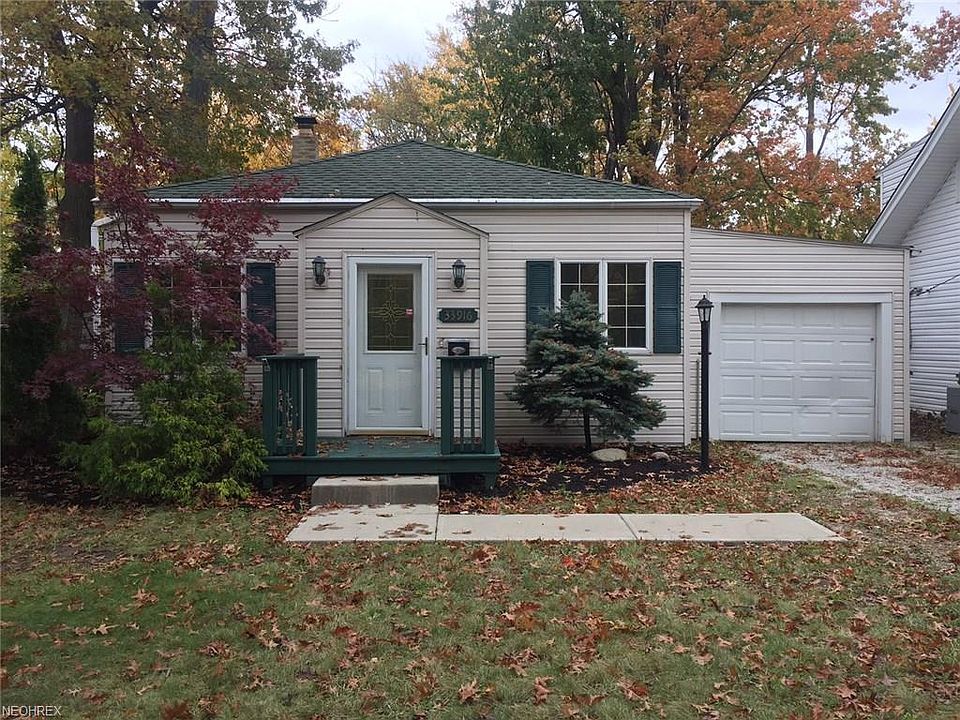 1st image of 33916 Willowick Dr
