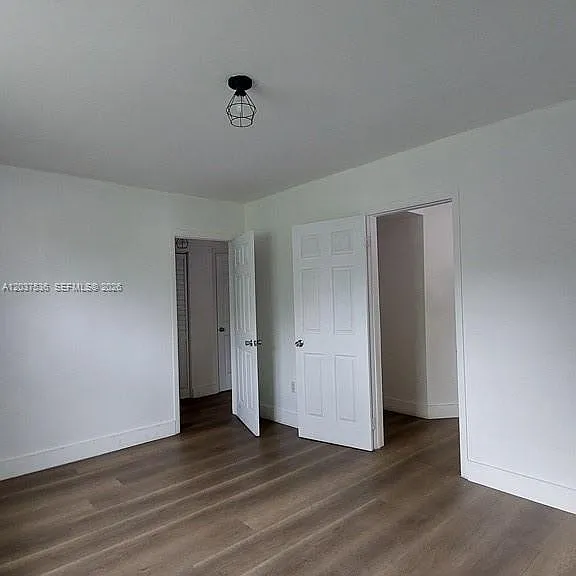 6151 SW 35th St #1 — Photo 13