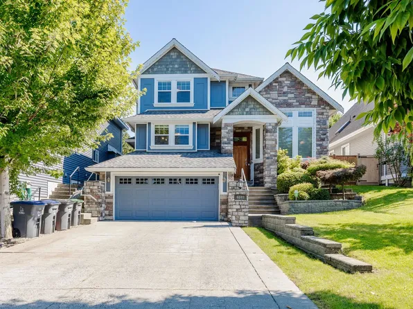 6648 181st St, Surrey, BC V3S 9A2