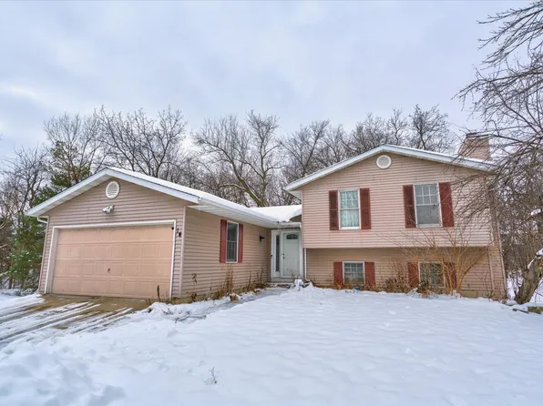 14 Sedona Ct, Madison, WI 53719