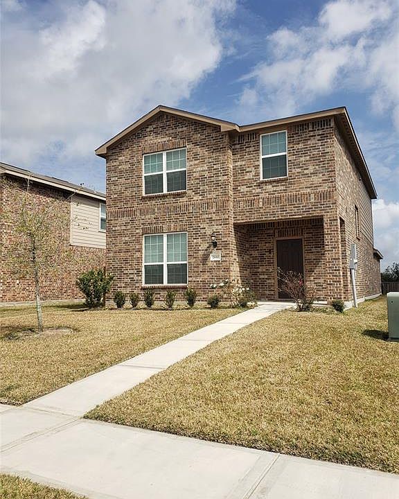 1st image of 2610 Watersail Dr