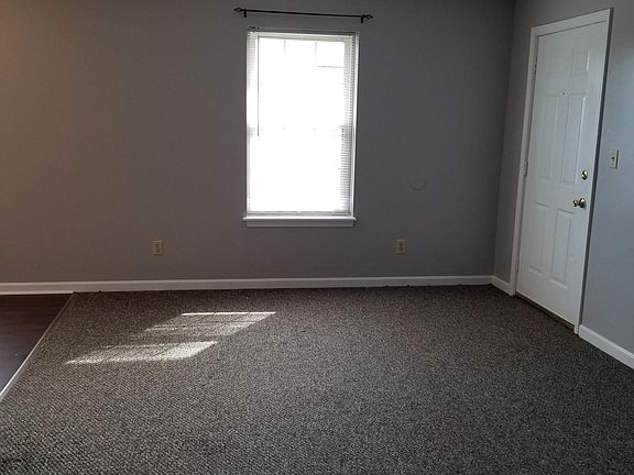 4th image of 1135 N Buckman St APT G1
