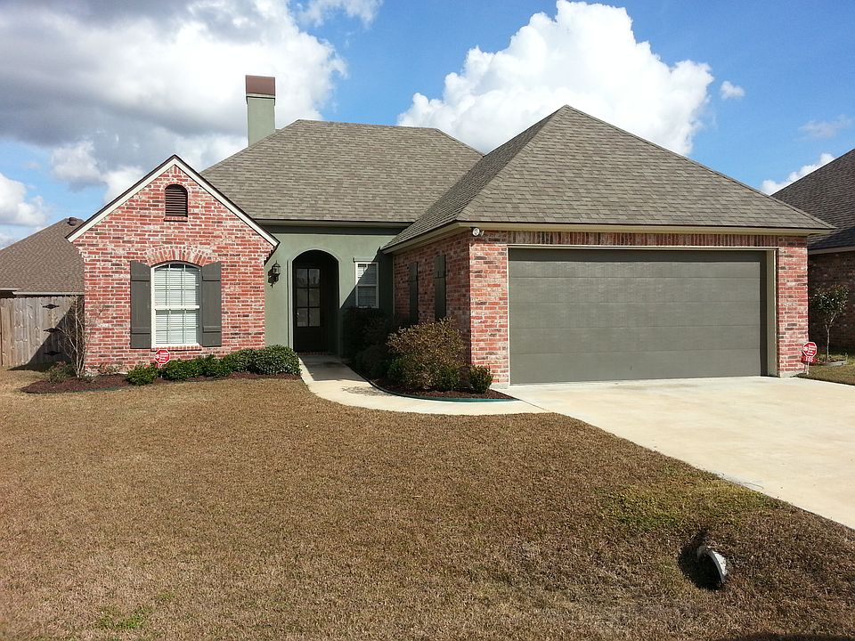 1st image of 105 Black Water River Dr