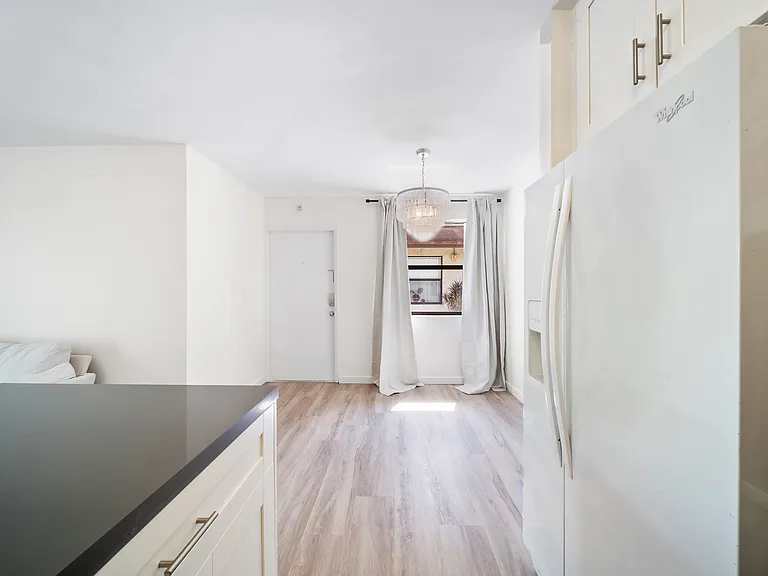 485 NW 210th St #206 — Photo 9