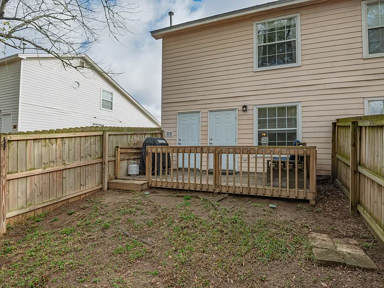 4112 Castellan Dr — Photo 37