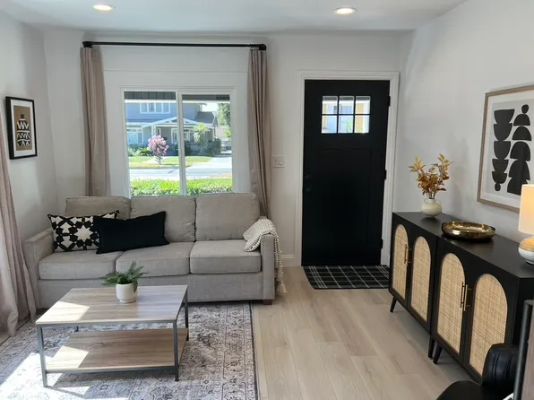 699 Earlham St, Pasadena, CA 91101