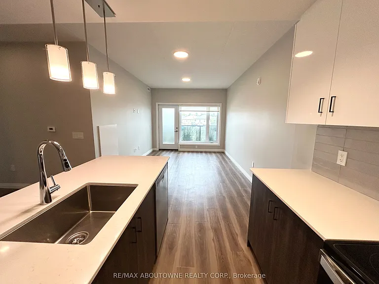 28 Westhill Dr #LL02 — Photo 7