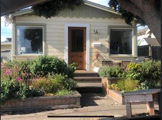 121 Santa Maria Ave #1, Pacifica, CA 94044