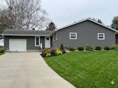 204 Railroad St, Calmar, IA, 52132