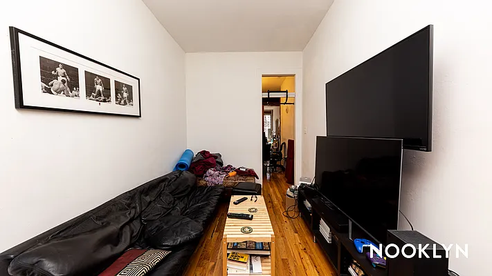 Rented by Nooklyn NYC LLC | media 7