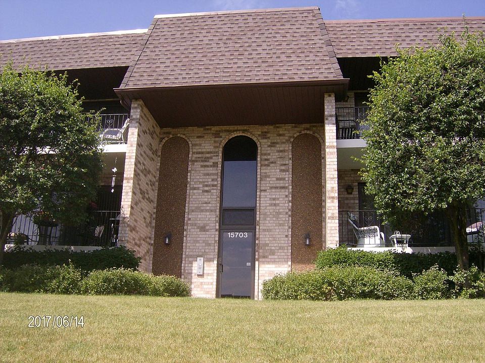 1st image of 15703 S Foxbend Ct #2N