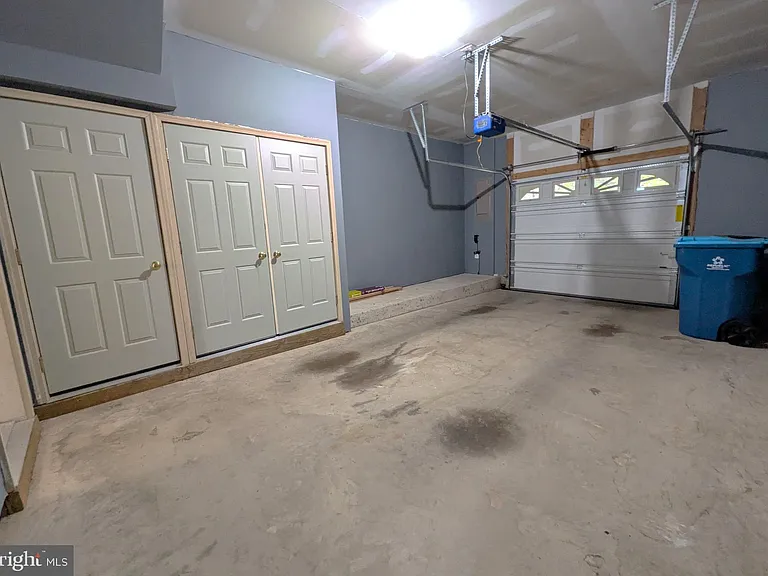25015 Riding Center Dr — Photo 38