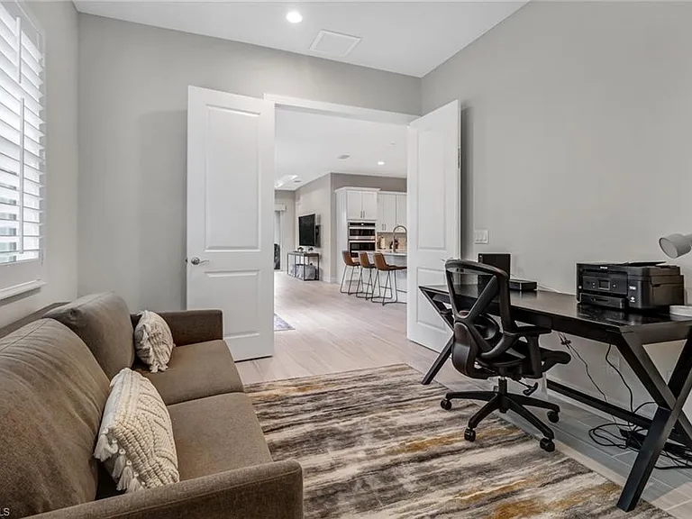 9032 Saint Lucia Dr — Photo 15
