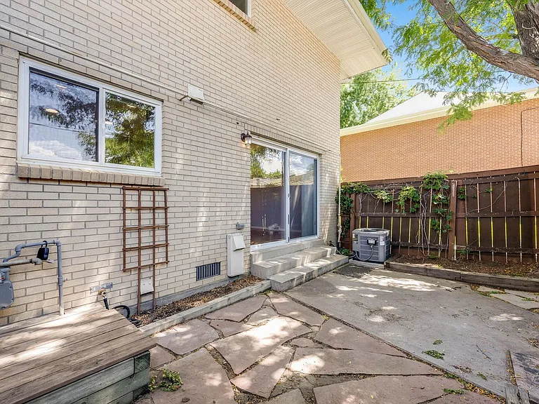 9026 E Mansfield Ave — Photo 21