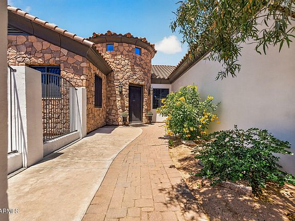 5th image of 3012 W SOUTH MOUNTAIN Avenue