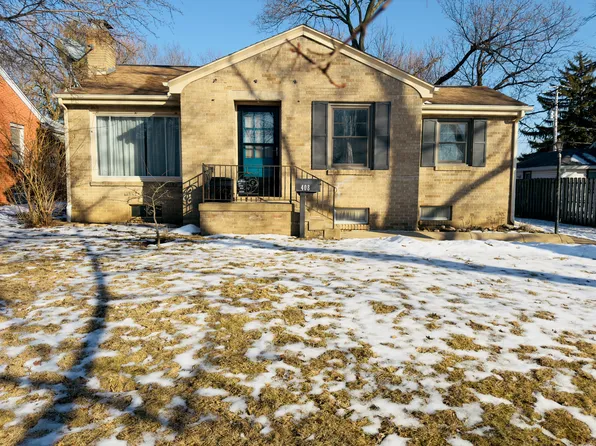 408 Florence Ave, Bloomington, IL 61701