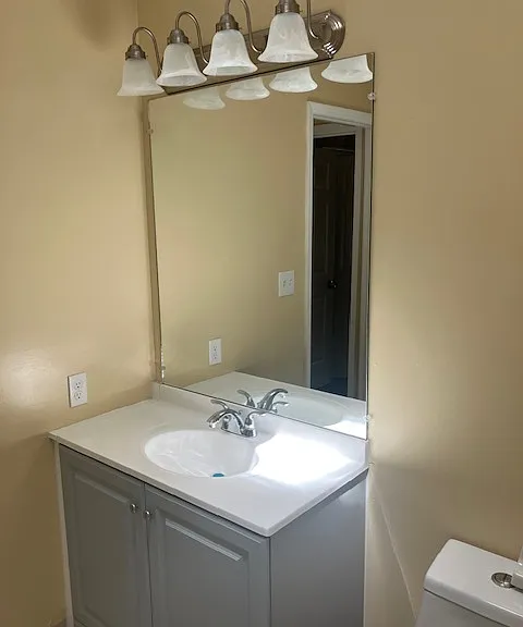 7157 Williamsburg Dr — Photo 5