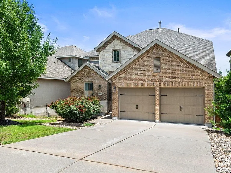 6600 Llano Stage Trl — Photo 2