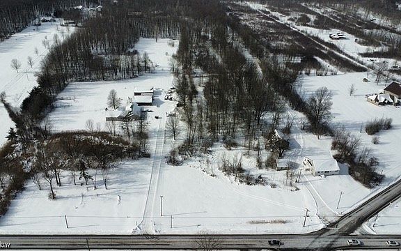 4th image of 10268 Madison Rd