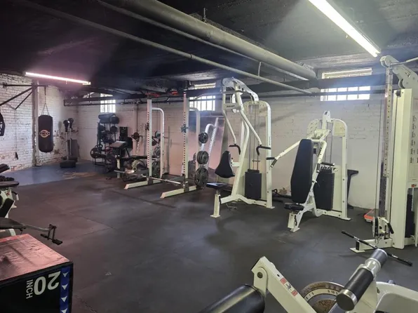 2190 Boston Road image 13 of 15