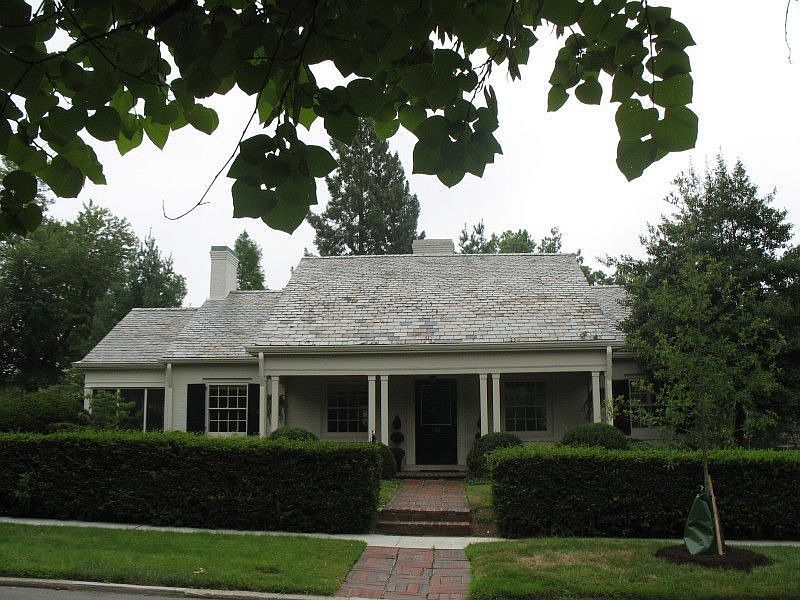 1st image of 120 Fairwood Ln