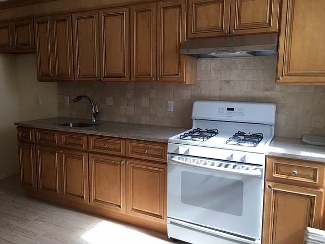 1st image of 8416 13th Ave APT 3R