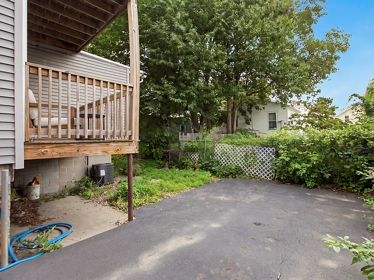 447 Frankfort St #1 — Photo 27