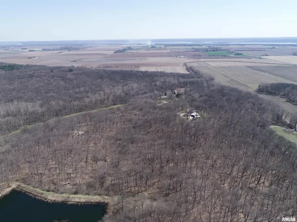 320 E Hicks Hollow Rd, Chillicothe, IL 61523