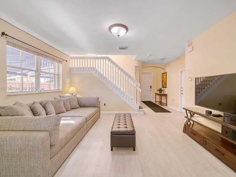 16403 SW 79th Ln — Photo 2