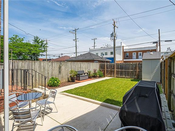 5th image of 2922 Parkwood Ave