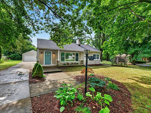 2nd image of 7125 N Longacre ROAD