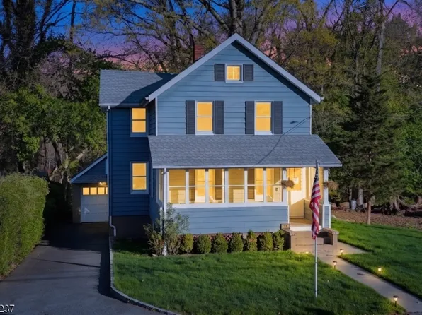 36 Hines Ave, Mahwah Twp., NJ 07430
